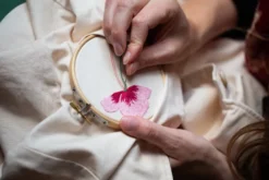 Broderikit Valmue