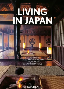 Coffee table book - Living in Japan