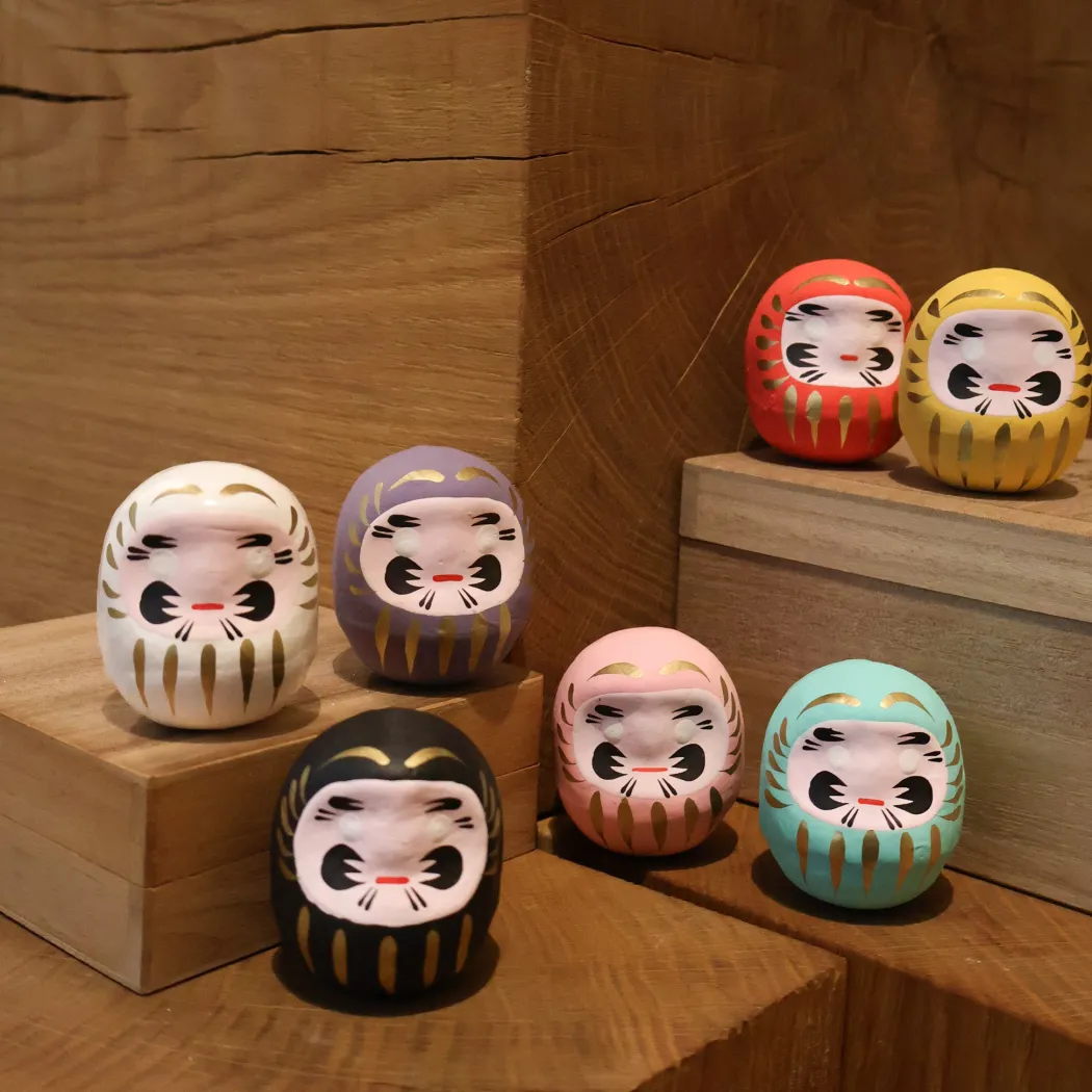 Daruma figur lille