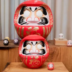 Daruma figur stor