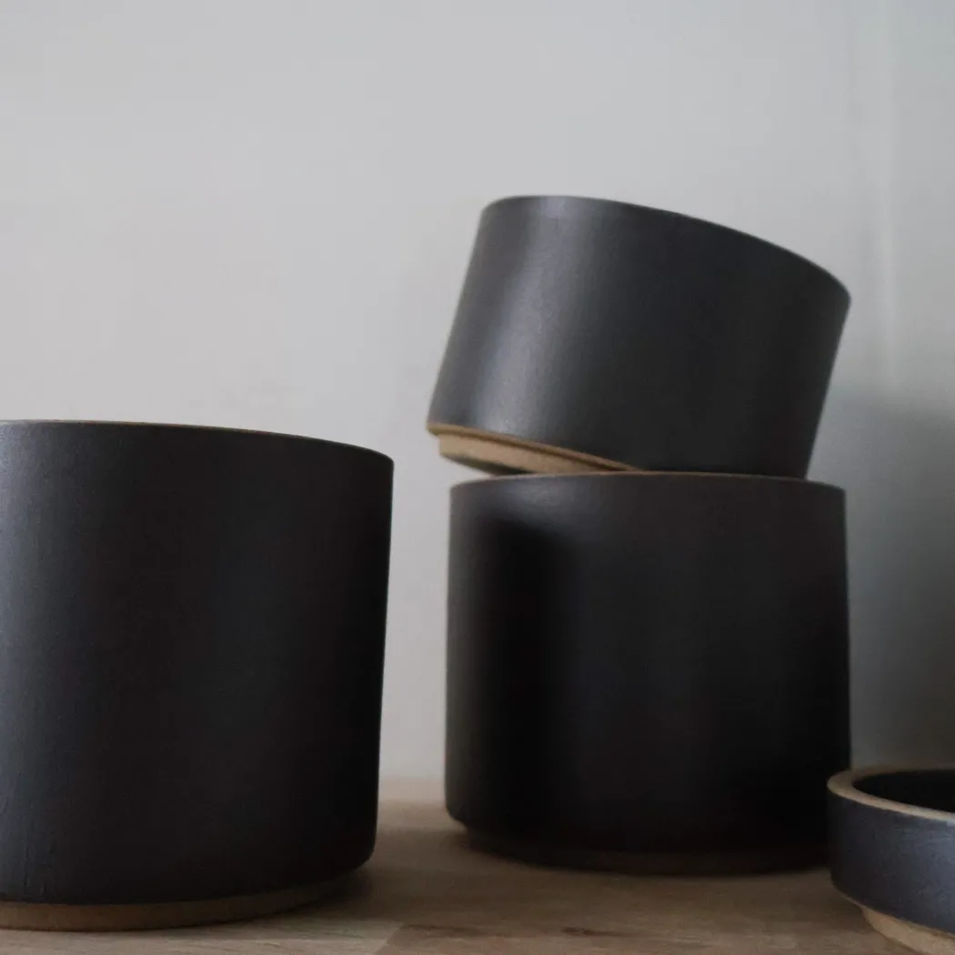 Hasami Porcelain - Kop uden hank // Mat sort // HPB013