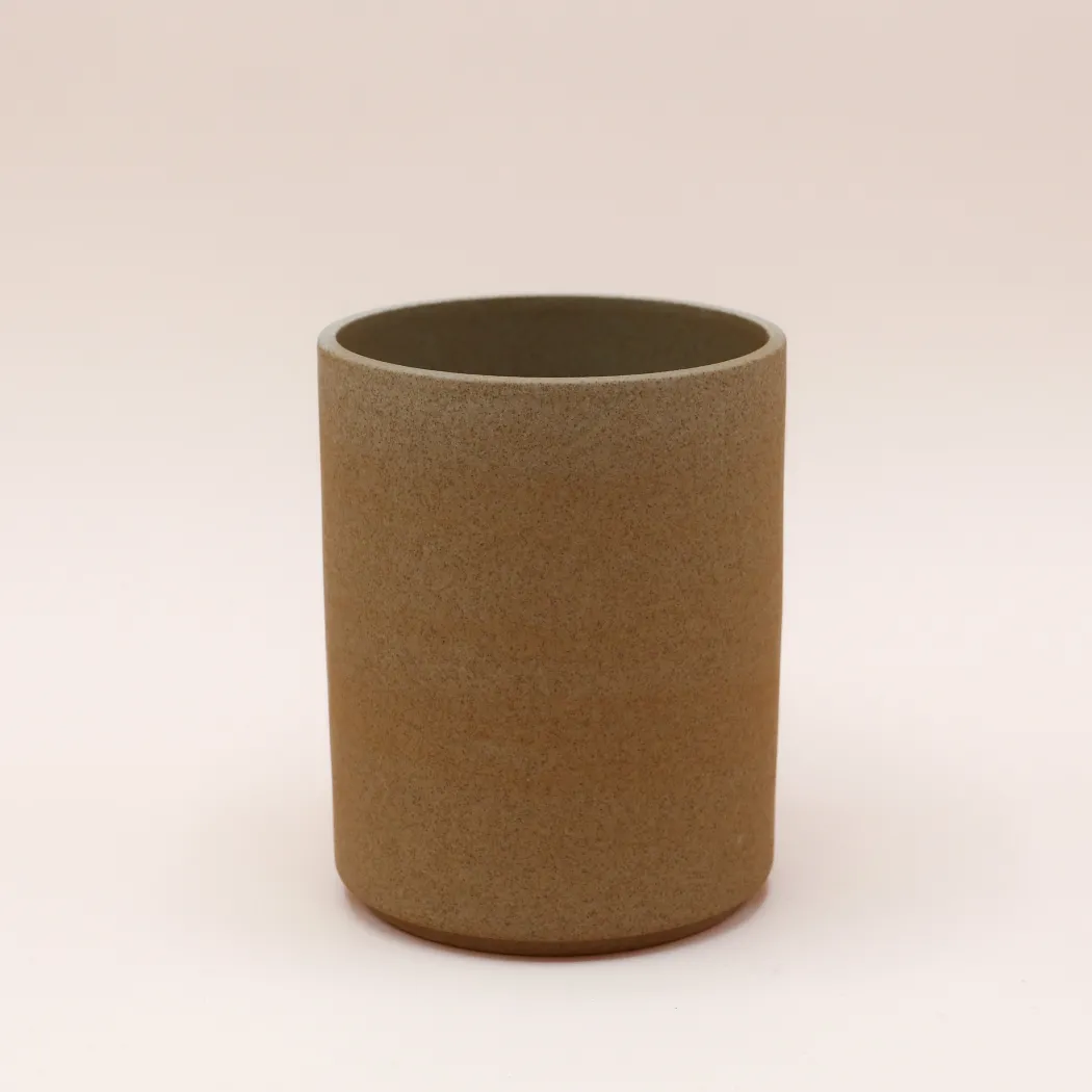 Hasami Porcelain - Krus uden hank // Natur brun HP038
