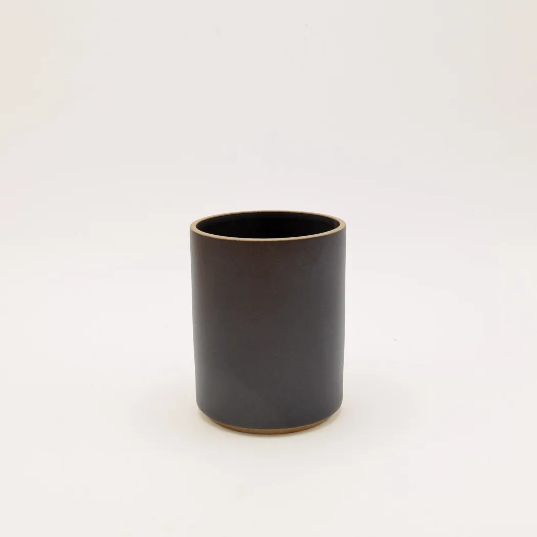 Hasami Porcelain - Krus uden hank // Mat sort HPB038