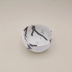 Japansk kop med brunt metallisk splash mønster