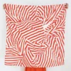 Japansk vægophæng: Furoshiki med røde striber