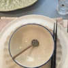 Keramikske med blåt japansk motiv