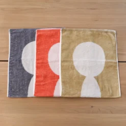 Kokeshi håndklæde