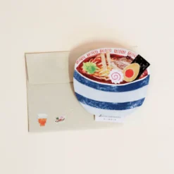 Kort og kuvert med ramen