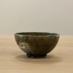 Kōyō skål med grøn glasur