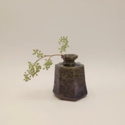 NANATSU Vase