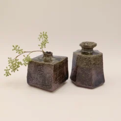 NANATSU Vase