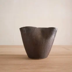 SAKI Vase