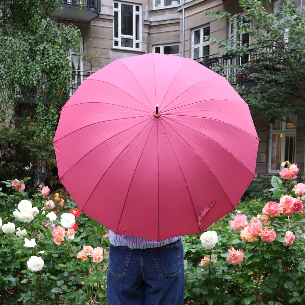 Sakura-paraply med blomstermotiv