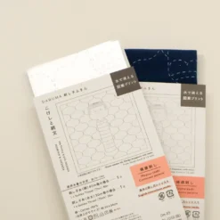 Sashiko Sampler fra Daruma - Kokeshi & Amimon