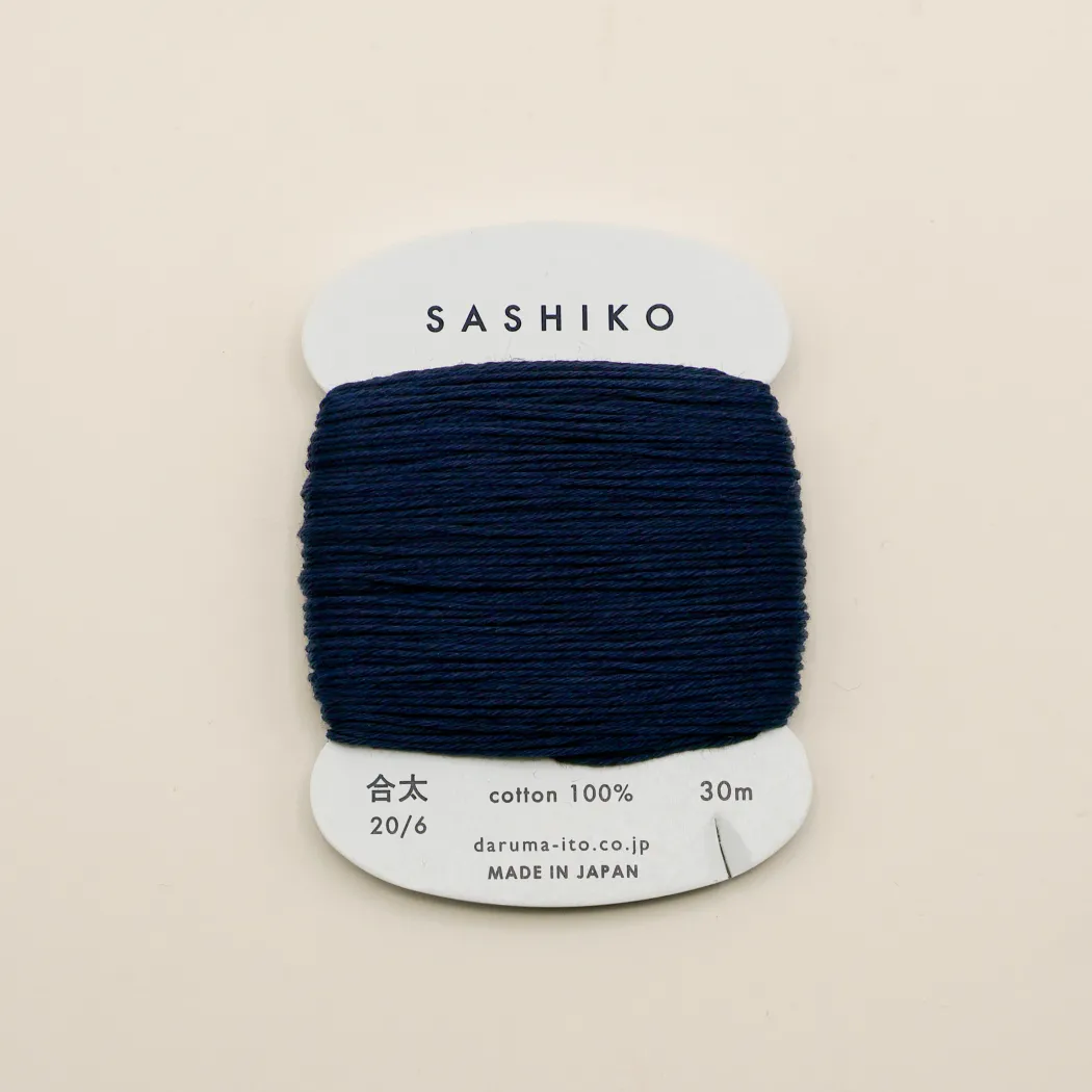 Sashiko tråd fra Daruma - Mørkeblå / 216