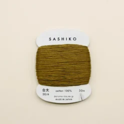 Sashiko tråd fra Daruma - Oliven grøn / 228