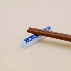 Spisepindeholder - Hvid med blå detaljer