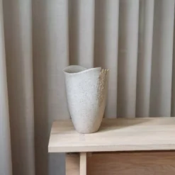 SUNA Vase