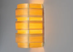 Vaarnii - 1004 Hans Wall Light