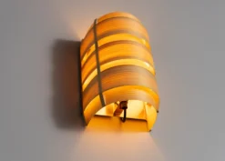 Vaarnii - 1004 Hans Wall Light