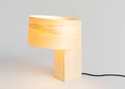 Vaarnii - 018 Hoop stor bordlampe