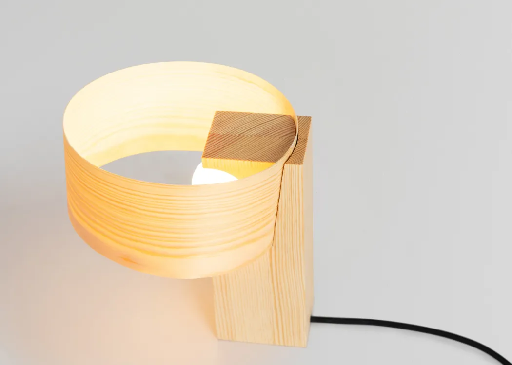 Vaarnii - 018 Hoop stor bordlampe