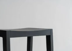 Vaarnii - 016 Maasto Bar Stool Black
