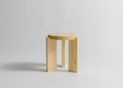 Vaarnii - 001 Stool