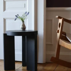 Vaarnii - 001 Stool Black